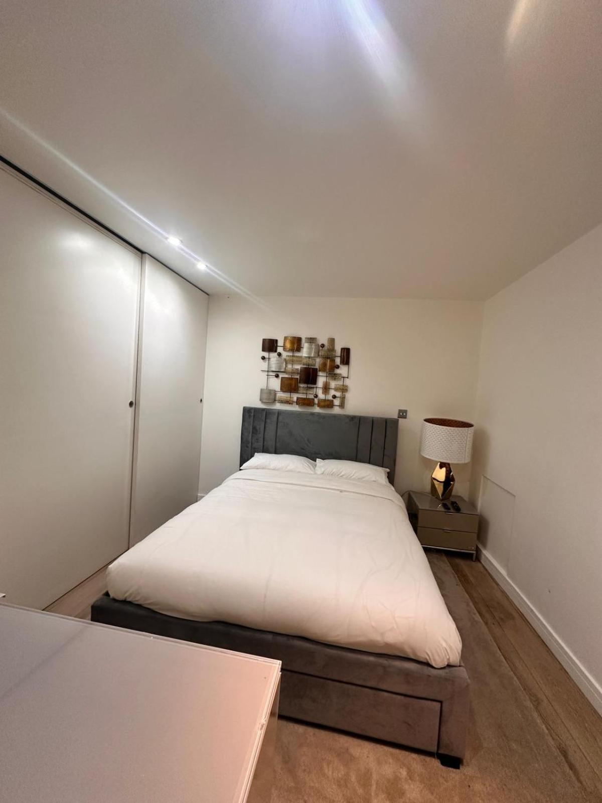 Spacious Central London Flat - 2Bhk Exterior photo