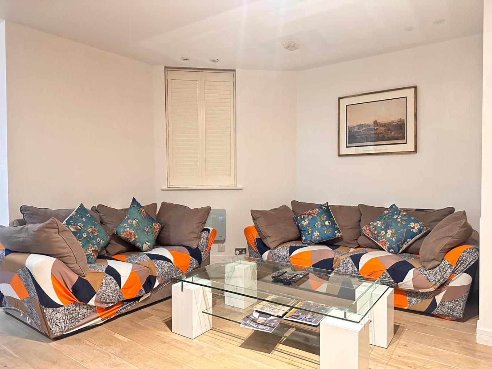Spacious Central London Flat - 2Bhk Exterior photo